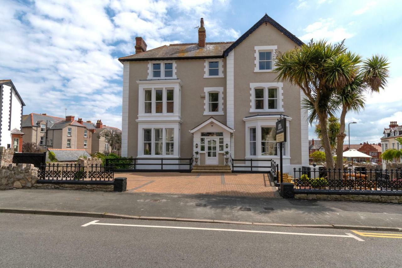ホテル Lansdowne House With Private Car Park ランディドノー エクステリア 写真